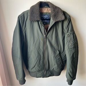 American Eagle Outfitters - Men's Green Bomber Jacket - Size XS